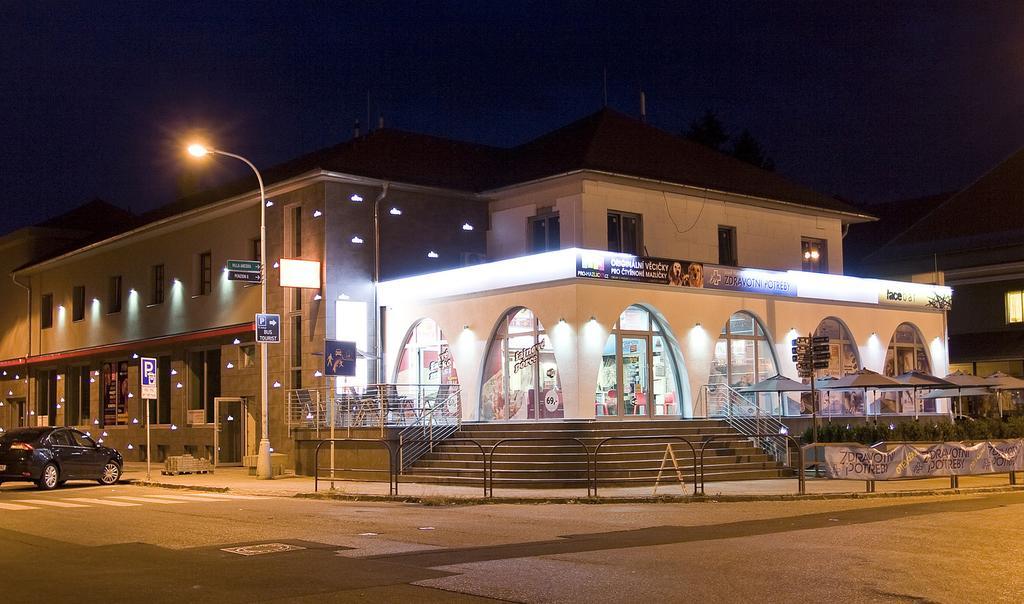 Apartmany Elisa Šumperk Buitenkant foto